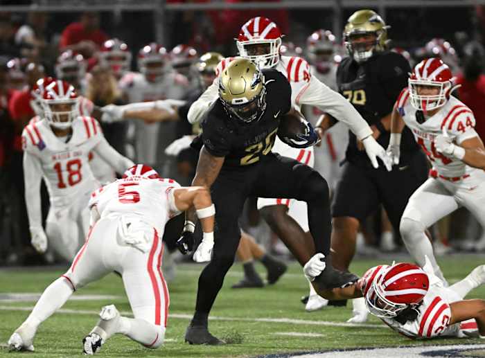 Mater Dei vs St John Bosco October 13, 2023 Photo-Heston Quan55